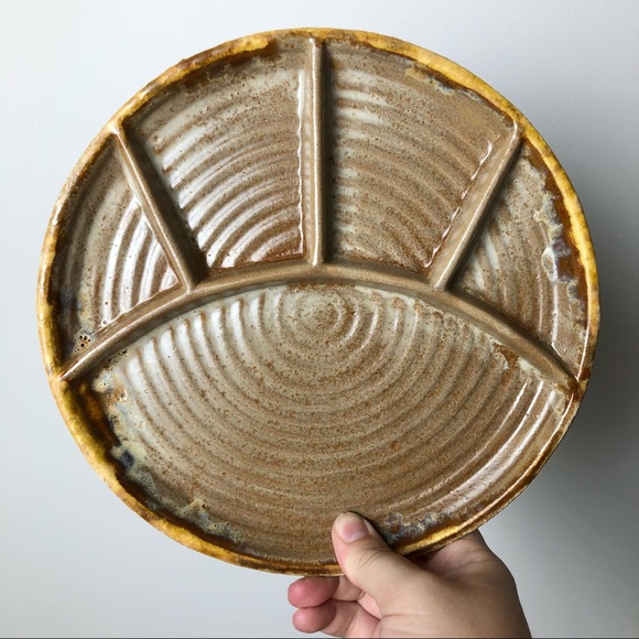 Laurentian Tundra Pottery Divided Plates Pair